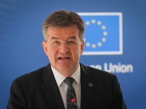 Лајчак: Одржан други састанак Радне групе за таблице Београда и Приштине 