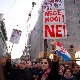 Протест против ковид потврда у Загребу, демонстранти покушали да уђу у зграду ХРТ-а