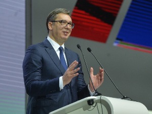 Вучић на свечаној академији: Напредњаци показали како изгледа пристојна Србија