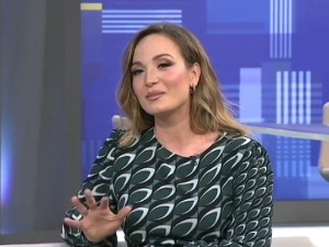 Јелена Томашевић пева оно што би многи пожелели: Све испочетка