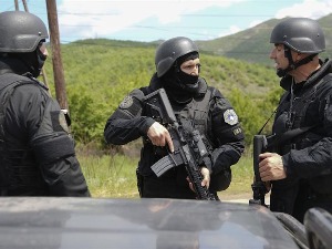 Три вода Росу од јутрос у бази у јужном делу Косовске Митровице