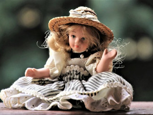 	Радио драма: Амабиле за лутке, 4. део