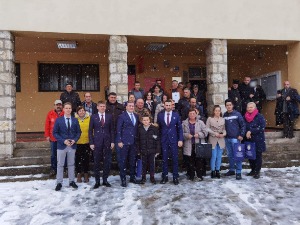 Селаковић и Гујон посетили Босански Петровац
