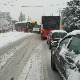 Због снега отежан саобраћај