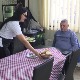 Ако је човек гладан, а нема да плати – код газда Шућура добија бесплатан оброк 
