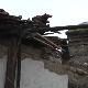 Урушио се кров стар век и по – срећа у несрећи, нико од седморо укућана није страдао 