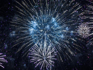 Авантуре црва Пере: Ватромет