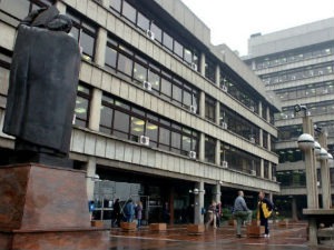 Тужилаштво процењује ризик од насиља над Карлеушом