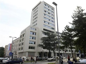 Тужилаштво предложило да се Тошићу продужи забрана приласка Карлеуши