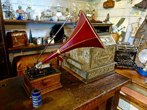 Винил - Чудна јада од Мостара града - Тамбурашки оркестар Балкан 