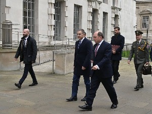 Стефановић са изаслаником британске Владе за Западни Балкан