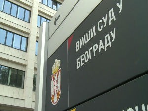 Бившој шефици рачуноводства Пете београдске гимназије одређен притвор до 30 дана