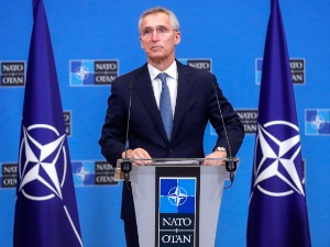 Столтенберг – са кормила НАТО-a за волан норвешке централне банке