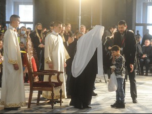 Патријарх деци: Храм Светог Савe је ваша кућа