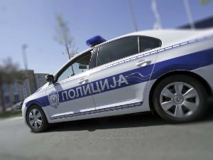 Ухапшен младић у Београду, сумња се да је напао таксисту