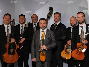  Медаљон - Ансамбл Зоруле 