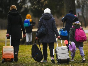 Неколико стотина избеглица из Украјине стигло у Србију
