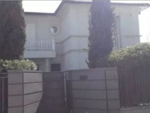 Мистерија виле украјинског председника у Италији