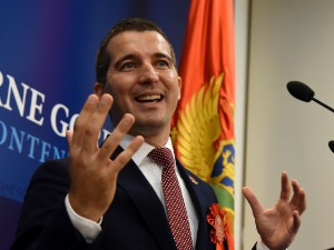 Бечић: Ђукановићев предлог да Абазовић буде мандатар је наставак прекрајања  изборне воље грађана