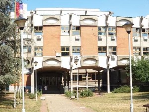 Мајци две и по године затвора због злостављања бебе