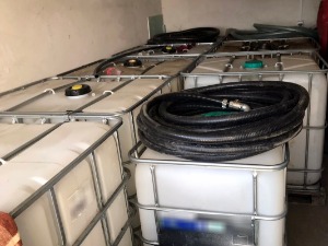 Претрес куће у Новим Бановцима - заплена бензина и евродизела 