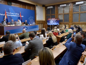 Војници и они на школовању у војсци гласаће на 34 места