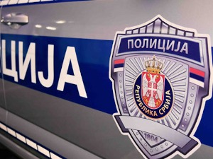 Обреновац, ухапшен возач осумњичен да је оборио двоје људи и побегао