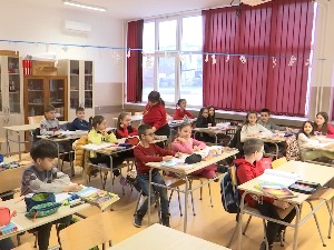 Почео је упис првака путем е-Управе – шта родитељи треба да знају