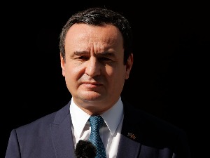 Курти: Тражимо комуникацију влада са владом, а не преко канцеларија за везу