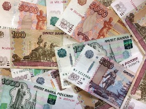 Русија прима само рубље - “ескалација економског рата“