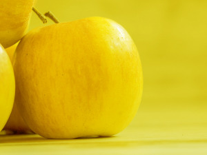 Од злата јабука