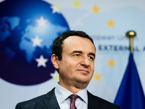 Курти: Принцип реципроцитета за договор о регистарским таблицама