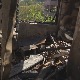 Када ватра однесе кров зграде коме да се обрате станари док чекају проценитеља и вештака