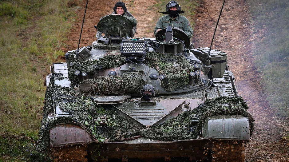 Трка са временом, словеначки тенковски спринт ка Украјини