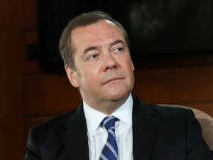 Медведев: Европа не може ни недељу дана без руског гаса