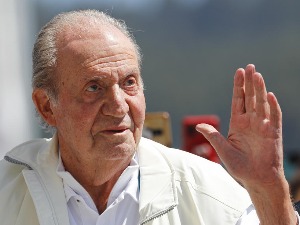 Шпанија – повратак краља, из егзила право на регату