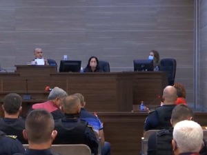 Тројици оптужених у случају убиства Оливера Ивановића одређен кућни притвор