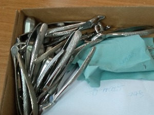 Спречено кријумчарење половне стоматолошке опреме