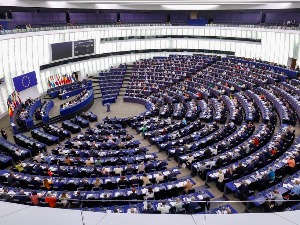 Извештај ЕП о Србији: Усклађивање са спољном политиком ЕУ одређује даљи ток преговора
