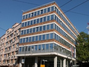 Изложба "Живот на дар" у Галерији хола РТС-а продужена за недељу дана