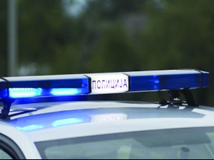 Београд, возилом прошао кроз црвено светло па ударио возило Жандармерије