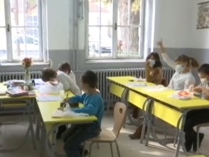 Нови календар: Уместо јесењег распуста продужени викенд