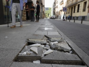 Поломљена звезда Пенелопе Круз на Булевару славних у Мадриду