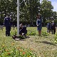 Стефановић положио венац на Српско војничко гробље у Тијеу
