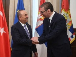 Вучић са Чавушоглуом: Турску видимо као снажног партнера