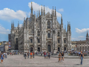 Упркос новој кризи и поскупљењу, туристи поново хрле у Италију