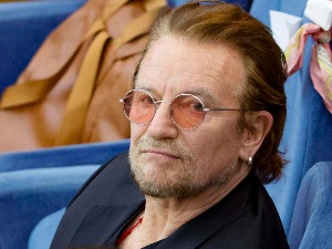 Боно деценијама није знао да има полубрата