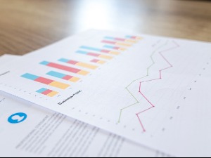 Извоз Србије порастао 30,3 одсто