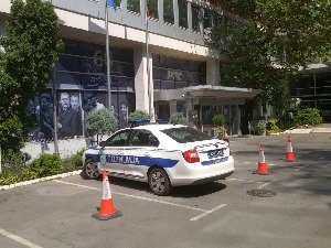 Дојаве о бомбама у РТС-у, РТВ-у и Танјугу