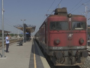 "Србија воз": Сваки воз на прузи Београд–Бар од сада иде са две локомотиве